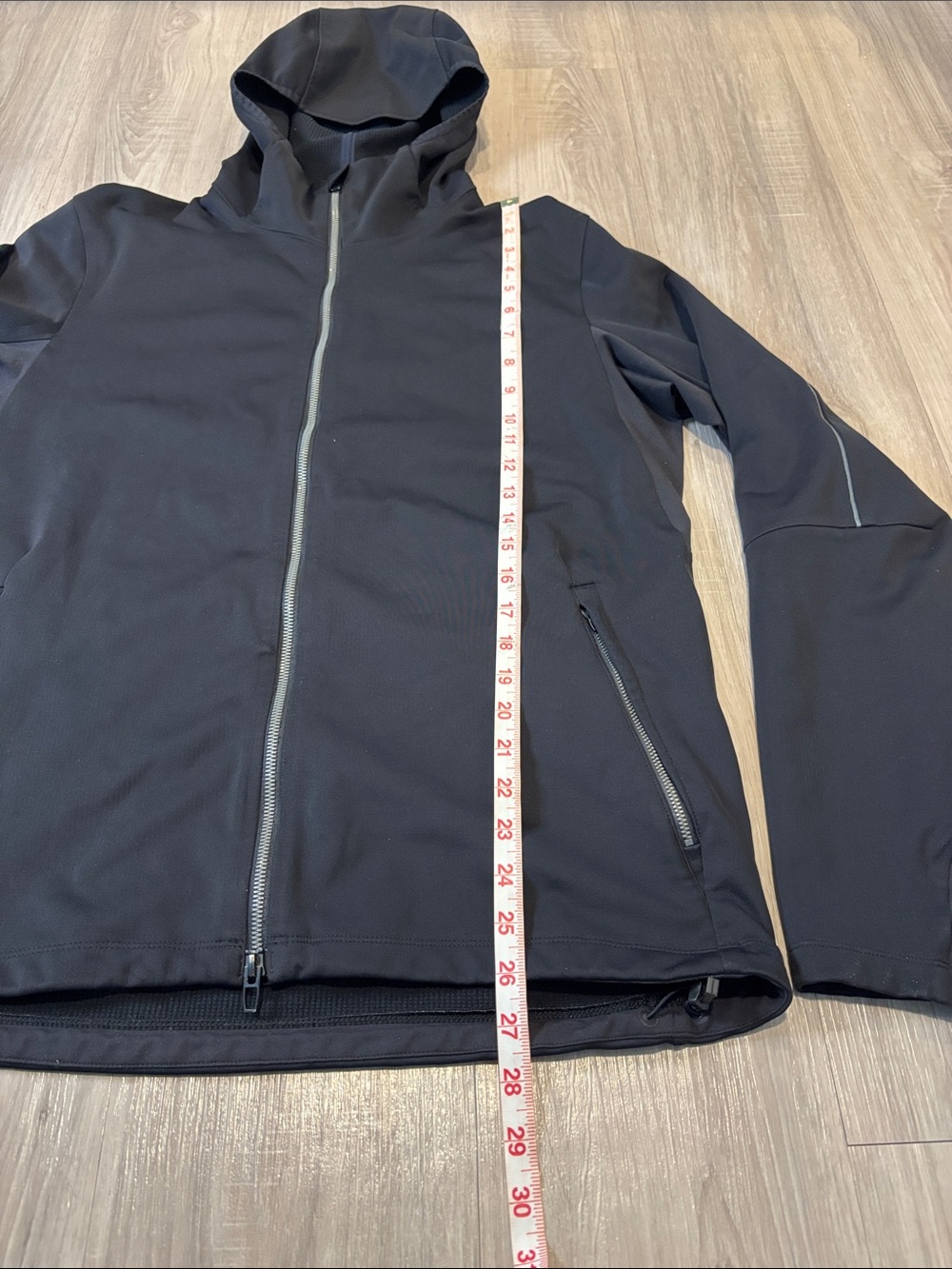 Lululemon Fleece Back Soft Shell Jacket - Picture 16 of 16